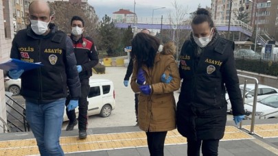 Eskişehir'de Süheyla Yılmaztürk halası Naciye Yılmaztürk'ü bıçakla öldürdü