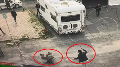 Mahalle bekçisi kendisine yumruk atan kişiyi vurdu!