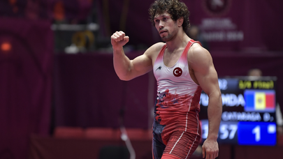Milli güreşçi Selçuk Can Avrupa Şampiyonu oldu