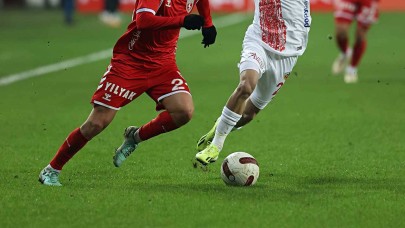 Süper Lig maçları 1 hafta ertelendi