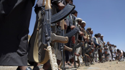 Yemen'deki Husiler: ABD ve İngiliz kuvvetleri Hudeyde kentine saldırı düzenledi