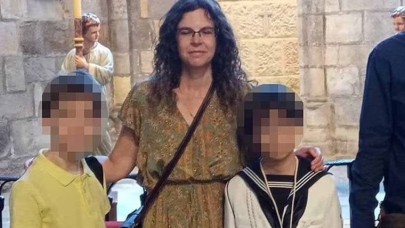 13 ve 15 yaşındaki çocuklar üvey annelerini öldürdü