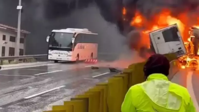 Adana’da tır alev topuna döndü!
