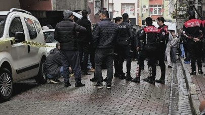 Cezaevinden izinli çıkan Uğur Falay annesi Hüsna Falay ve kız kardeşi İrem Falay'ı öldürdükten sonra intihar etti