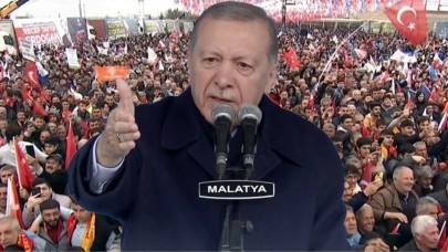 Miting alanında yükselen ses Cumhurbaşkanı Erdoğan'ı kızdırdı: "Ya tamam ver ver,  işimiz var burada"