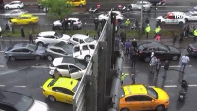 İstanbul'da zincirleme kaza! Yaralılar var,  çok sayıda ekip bölgede