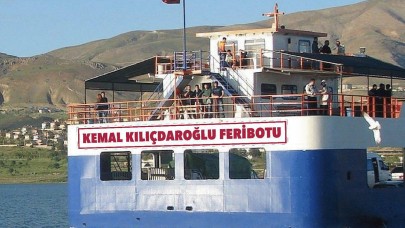 CHP'den AK Parti'ye geçen belediyenin ilk icraatı: Kemal Kılıçdaroğlu'nu sildi