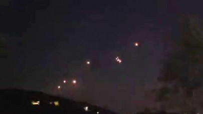 İsrail'e füze yağmuru. Gökyüzü bir anda aydınlandı