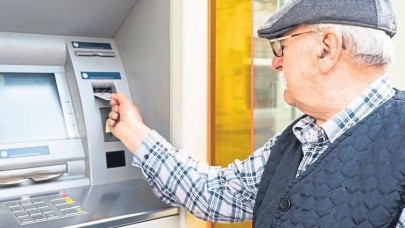 Flaş.. Flaş.. Emekliye yeni zam