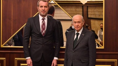 Saffet Sancaklı MHP'ye döndü