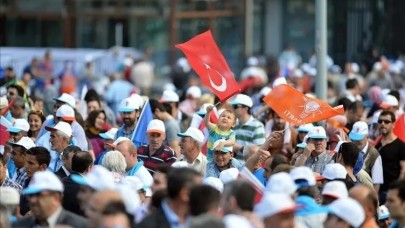 AK Parti'den flaş karar: Emekliler,  çalışanlar,  gençler