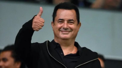 Acun Ilıcalı Fenerbahçeli taraftarları müjdeyi verdi. Olympiakos maçı şifresiz