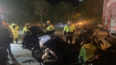 Ankara'da kamyona çarpan otomobilin sürücüsü Ecevit Güneş öldü