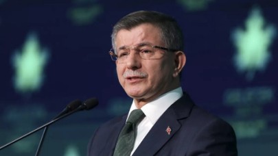 Ahmet Davutoğlu'ndan flaş açıklamalar: Devlet içinde ciddi bir tehlikenin var olduğunu görüyorum