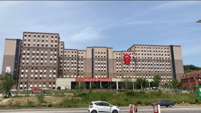 'Başım ağrıyor' dedi ilaç içti bir daha da uyanmadı: Üniversite öğrencisi İrem Er yatağında ölü bulundu!