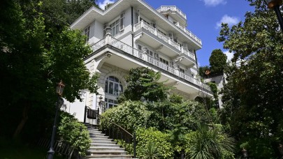 FETÖ firarisine ait yalı satışa çıktı: İstenen fiyat dudak uçuklattı!