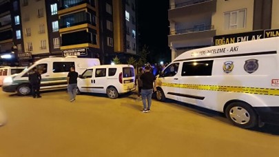 Gaziantep'te Halil Özdemir eşi Zeynep Özdemir'i öldürdü. Oğlunu ve damadını da vurdu