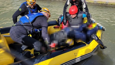 Giresun'da otomobil kanala uçtu. Muammer Taşbaşı ve  Burhan Şengül öldü