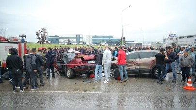 Bursa'da feci kaza: Sedat Sungur ve Hasan Alper öldü. Necati Turan yaralandı