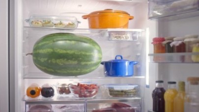 Karpuzu buzdolabında saklayanlar dikkat! Uzmanlar uyardı,  sakın bunu yapmayın