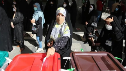 İran yeni Cumhurbaşkanını seçiyor!