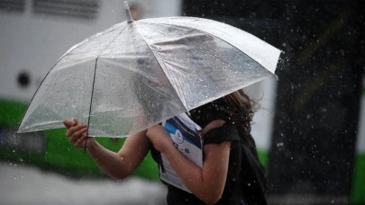 Meteoroloji açıkladı. 7 il sağanak yağışlı. Bazı illerde sıcaklık 40 dereceyi aşacak
