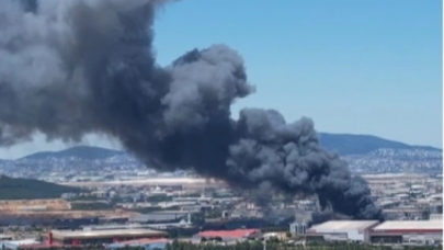 Tuzla'da bir fabrikada yangın!