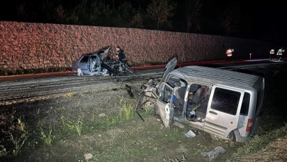 Kastamonu'da korkunç kaza: Efe Gürleyen ve Doğan Çakmak öldü