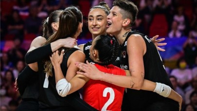 Filenin Sultanları Tayland'ı ezdi geçti