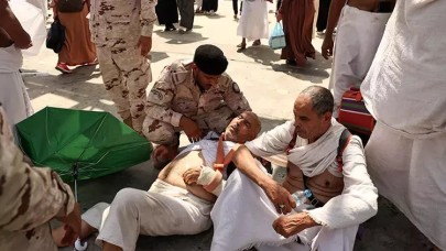 Mekke'de 1000'den fazla hacı adayı hayatını kaybetti. Çok sayıda kişiden de haber alınamıyor