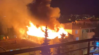 İstanbul'da madde bağımlısı kişi evini ateşe verdi!