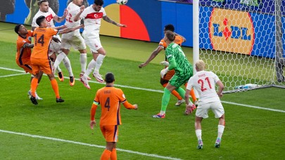 Ah Ahh! Böyle elenmemeliydik. Hollanda'ya yenildik