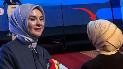 Bakan Mahinur Özdemir Göktaş'ın eşarbındaki detay katıldığı programa damga vurdu