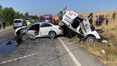 Yozgat'ta korkunç kaza: Ahmet Alperen Dolgun,  Akdemir Adıgüzel,  Adil Adıgüzel ve Menekşe Adıgüzel öldü