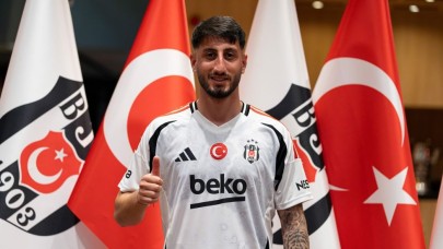 Beşiktaş yeni transferini açıkladı. Formayı da giydi