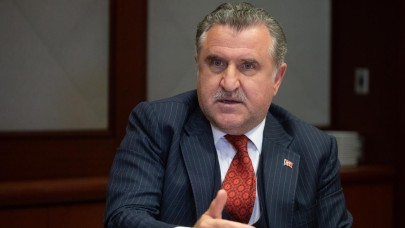 Bakan Bak'tan olimpiyat değerlendirmesi: Federasyonlar bunun hesabını verecek
