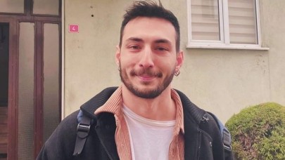 Bartın'da iple asılı halde bulundu. Deniz Çelebi öldü