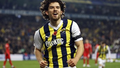 Fenerbahçe Ferdi Kadıoğlu transferini resmen açıkladı