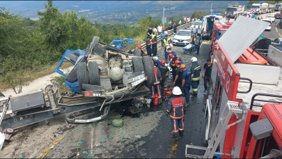 Bolu Dağı'nda feci kaza! Mustafa Mildan Filiz Mildan Serkan Mildan yaşamını yitirdi