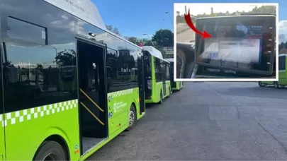 Ekrandaki yazıyı gören yolcular,  otobüsü apar topar terk etti!
