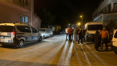 Kötü kokuyu alan komşuları telefona sarıldı! Polis korkunç manzarayla karşılaştı