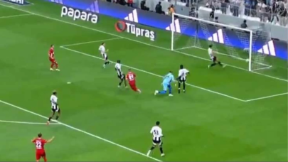 Beşiktaş-Antalyaspor maçı: 23. saniyede top filelerde! Tarihe geçen gol!