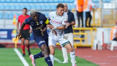 5 gollü maçta Konyaspor Kasımpaşa'yı yendi