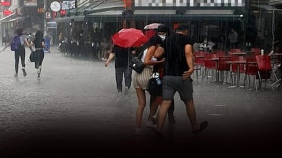 Meteoroloji illerin adını tek tek sayarak uyardı: Öğle saatlerinden sonra bastıracak,  çok yağmur yağacak