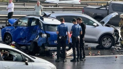 İstanbul'da zincirleme kaza: Ölü ve yaralılar var
