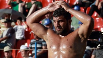 Başpehlivan Ali Altun kalp krizi sonucu hayatını kaybetti