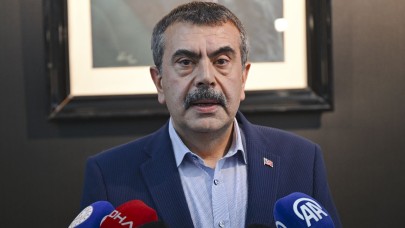 Yusuf Tekin,  kendisi için 'istediği kadar anırsın' diyen öğretmene verdiği cevapla alkış topladı