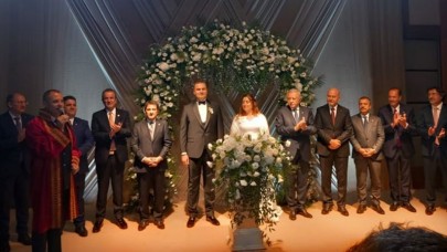 Aşiret düğünü değil! BDDK Başkan Yardımcısı'nın düğünü