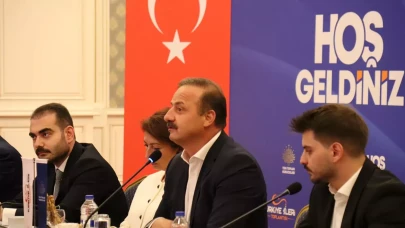 Yavuz Ağıralioğlu’nun parti ismi ve logosu dikkat çekti!