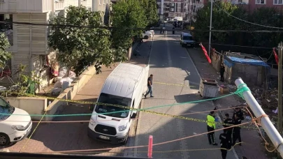 3 yaşındaki çocuğu ezip öldürdü,  kendini araca kilitleyip boğazını kesti